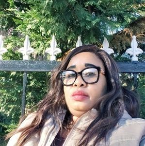 Meet your Posher, Michaelle